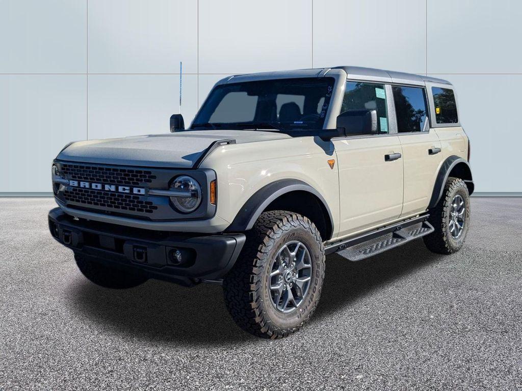 new 2025 Ford Bronco car, priced at $58,465