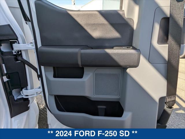 new 2024 Ford F-250 car, priced at $50,590