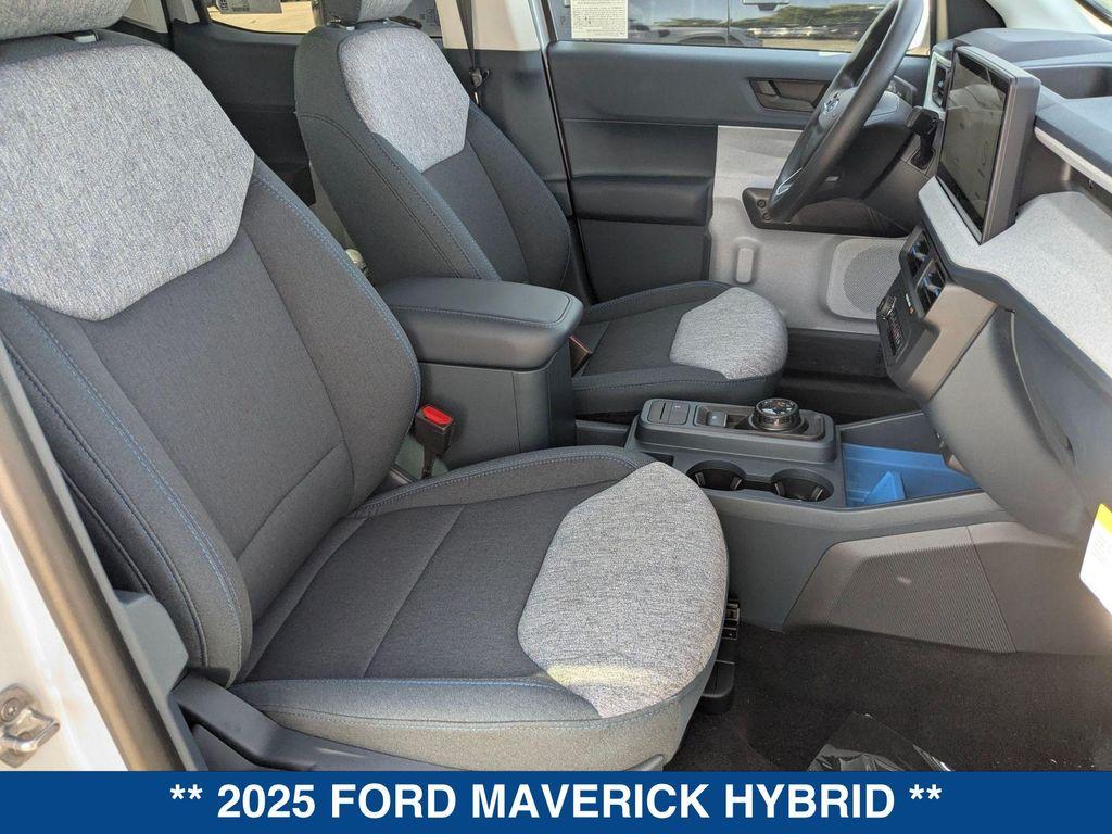 new 2025 Ford Maverick car, priced at $33,280