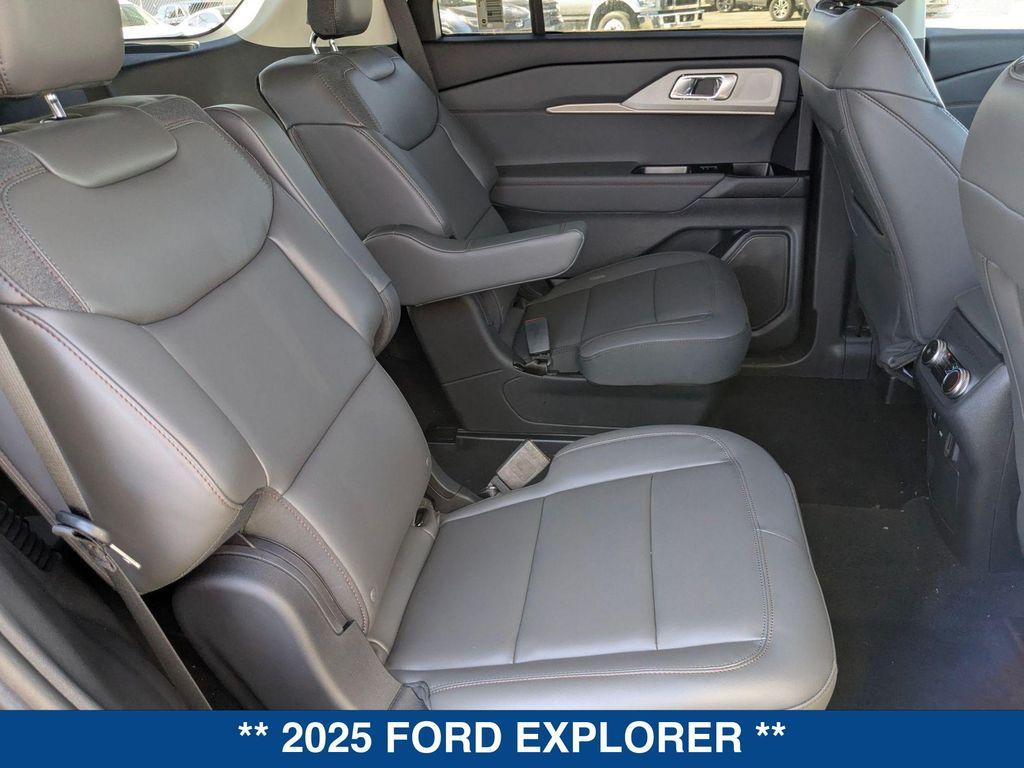 new 2025 Ford Explorer car, priced at $45,920