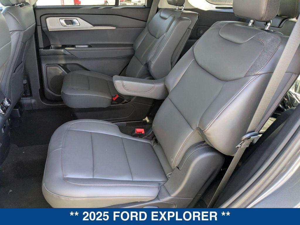 new 2025 Ford Explorer car, priced at $45,920