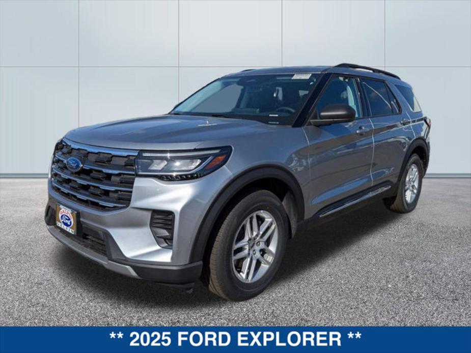 new 2025 Ford Explorer car, priced at $41,420