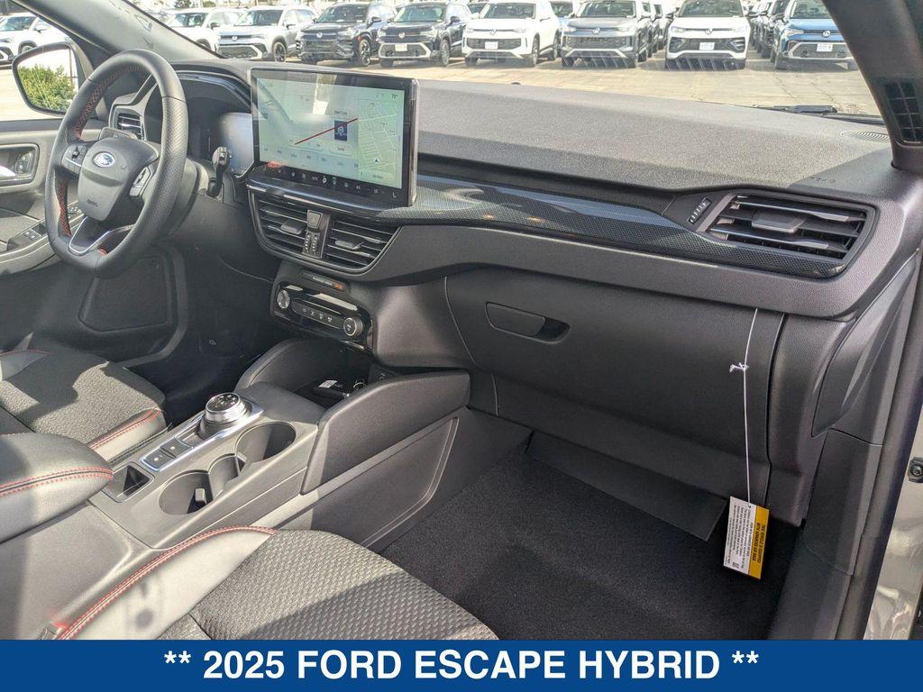 new 2025 Ford Escape car, priced at $35,975