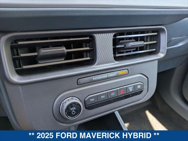 new 2025 Ford Maverick car, priced at $30,290