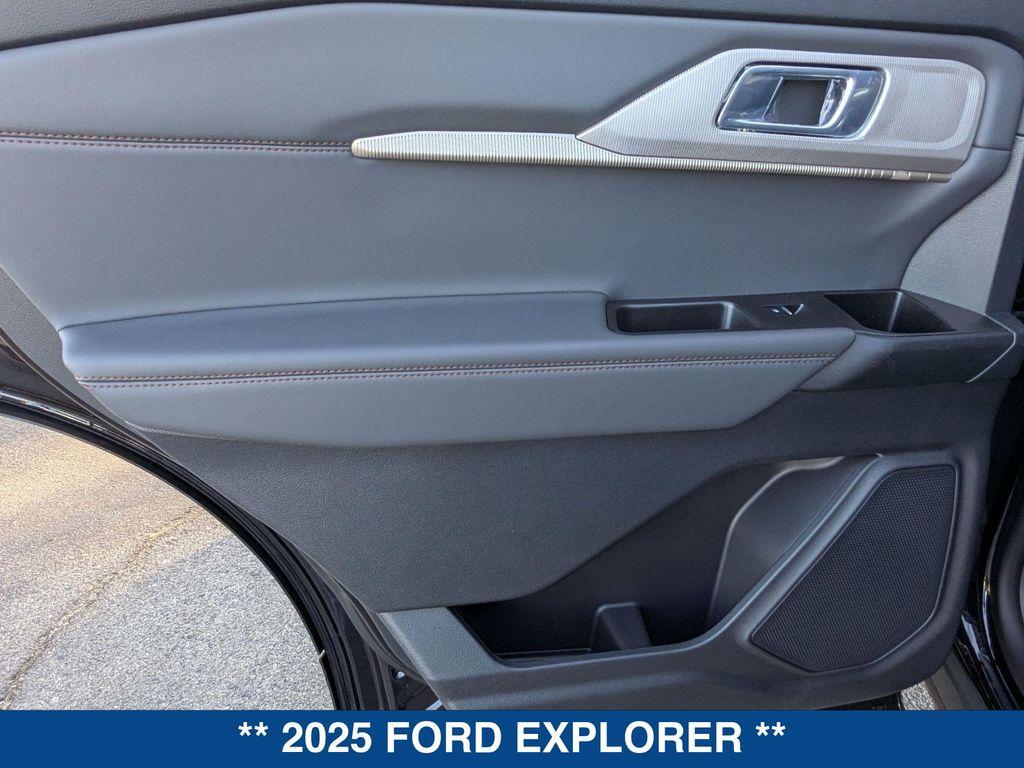 new 2025 Ford Explorer car, priced at $45,920