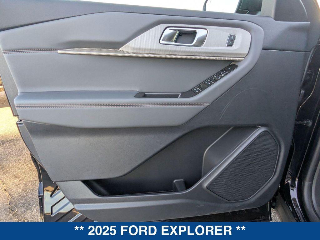 new 2025 Ford Explorer car, priced at $45,920
