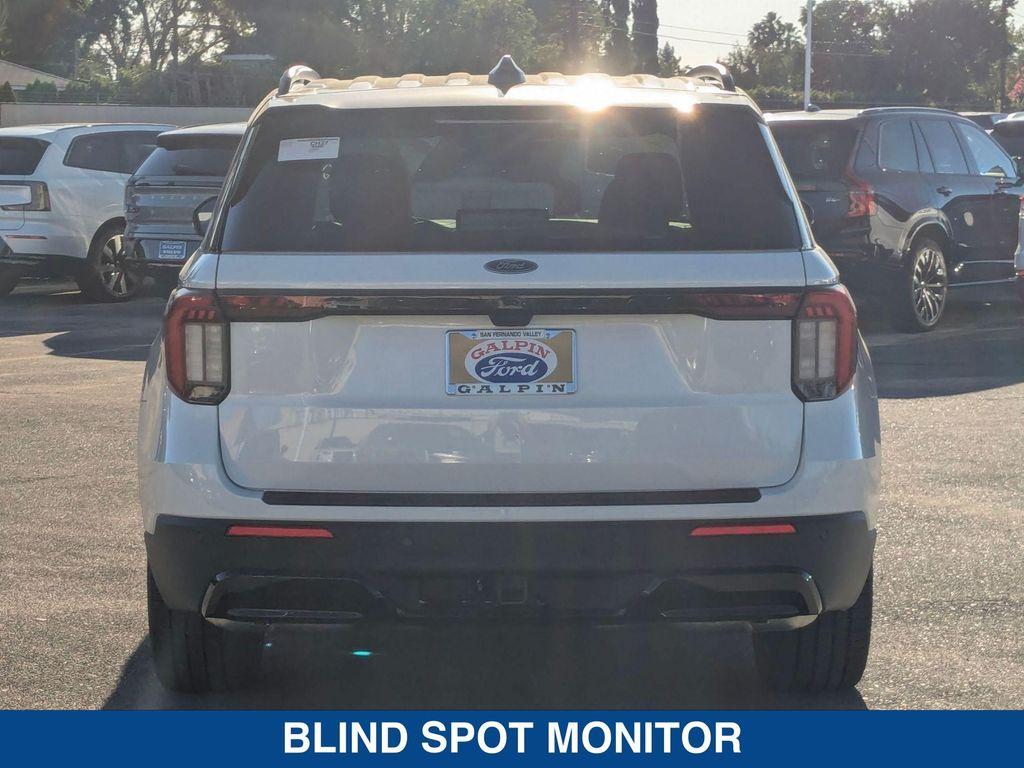 new 2025 Ford Explorer car, priced at $55,270