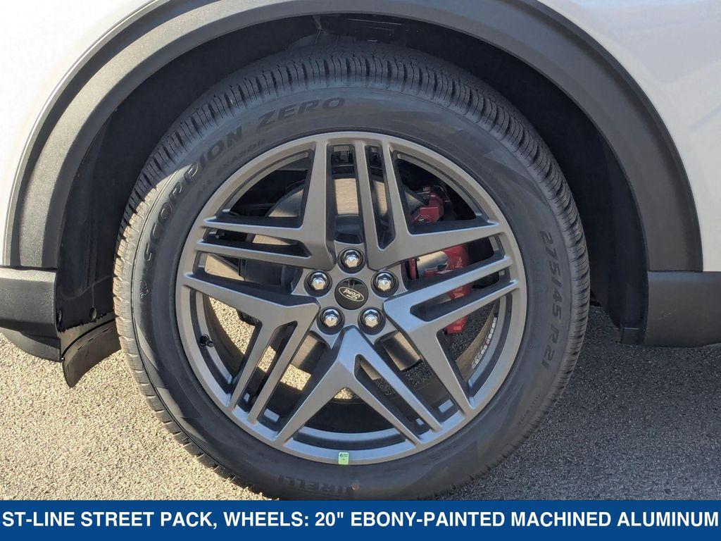 new 2025 Ford Explorer car, priced at $55,270