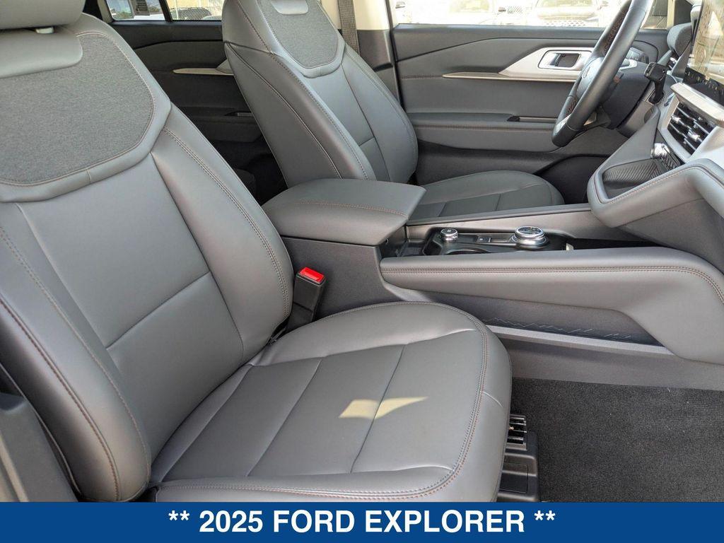 new 2025 Ford Explorer car, priced at $46,815