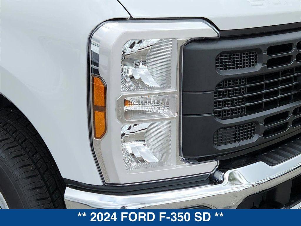 new 2024 Ford F-350 car, priced at $48,695