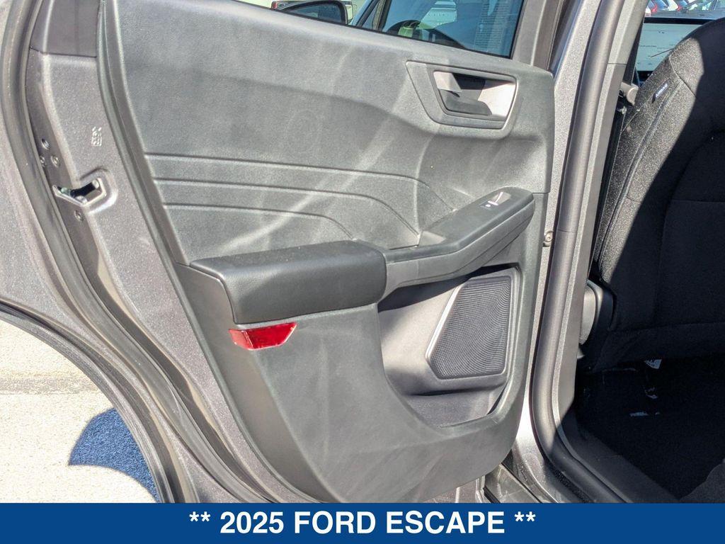 new 2025 Ford Escape car, priced at $33,345