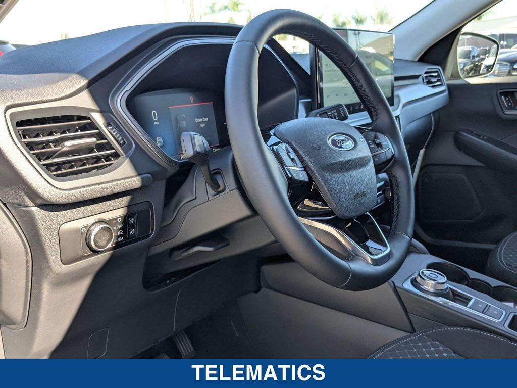new 2025 Ford Escape car, priced at $33,345