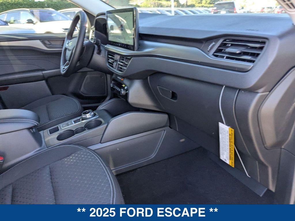 new 2025 Ford Escape car, priced at $33,345
