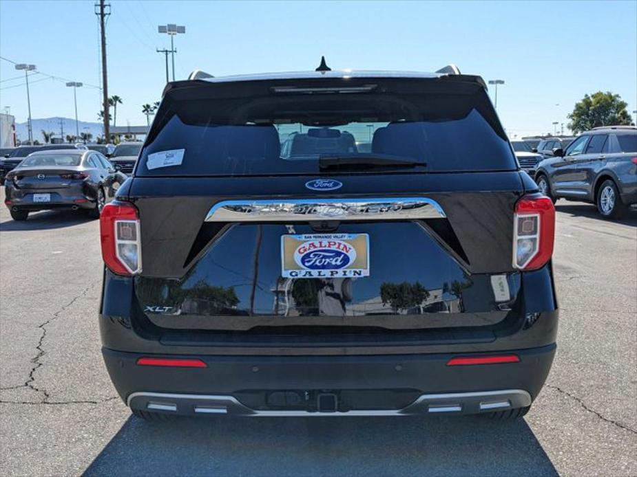 new 2024 Ford Explorer car, priced at $48,420