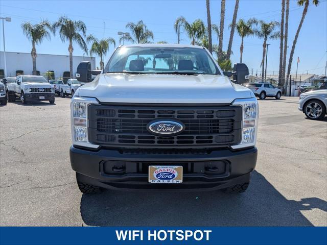 new 2025 Ford F-250 car, priced at $61,875