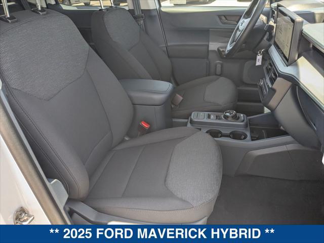 new 2025 Ford Maverick car