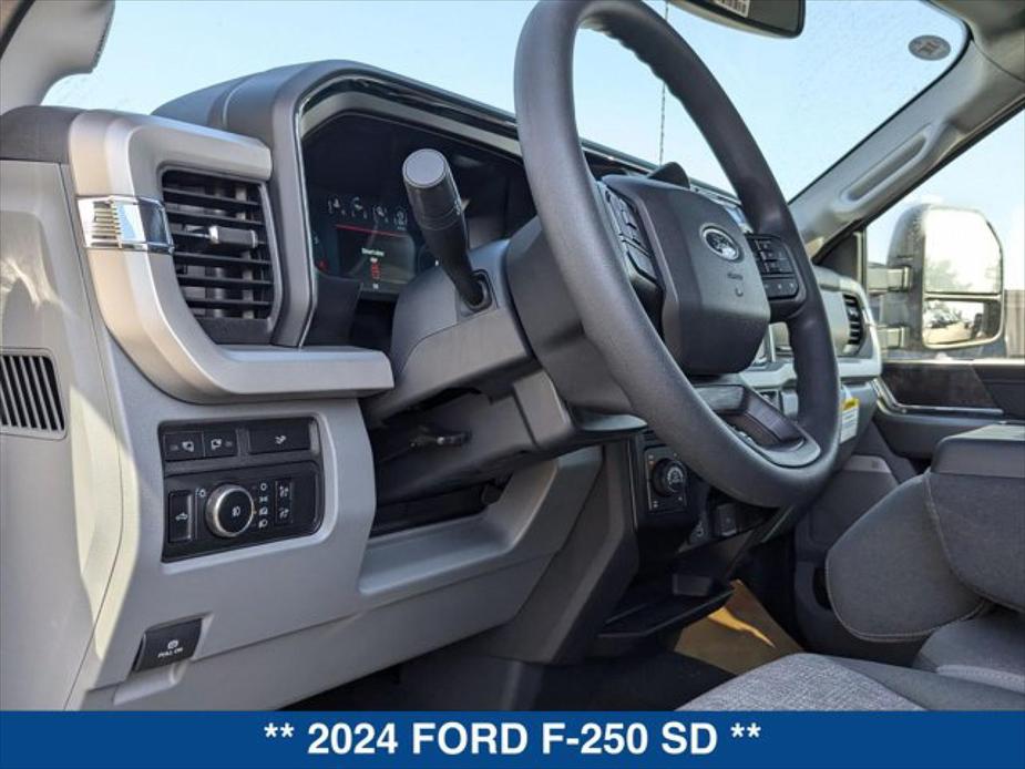 new 2024 Ford F-250 car, priced at $71,715