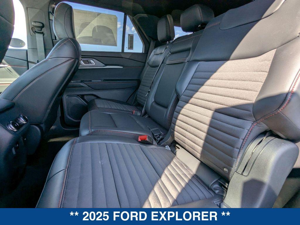 new 2025 Ford Explorer car, priced at $47,115