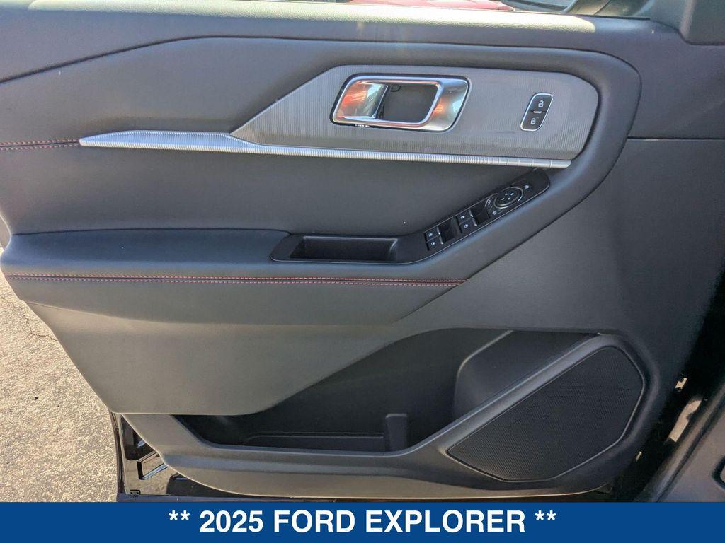 new 2025 Ford Explorer car, priced at $47,115