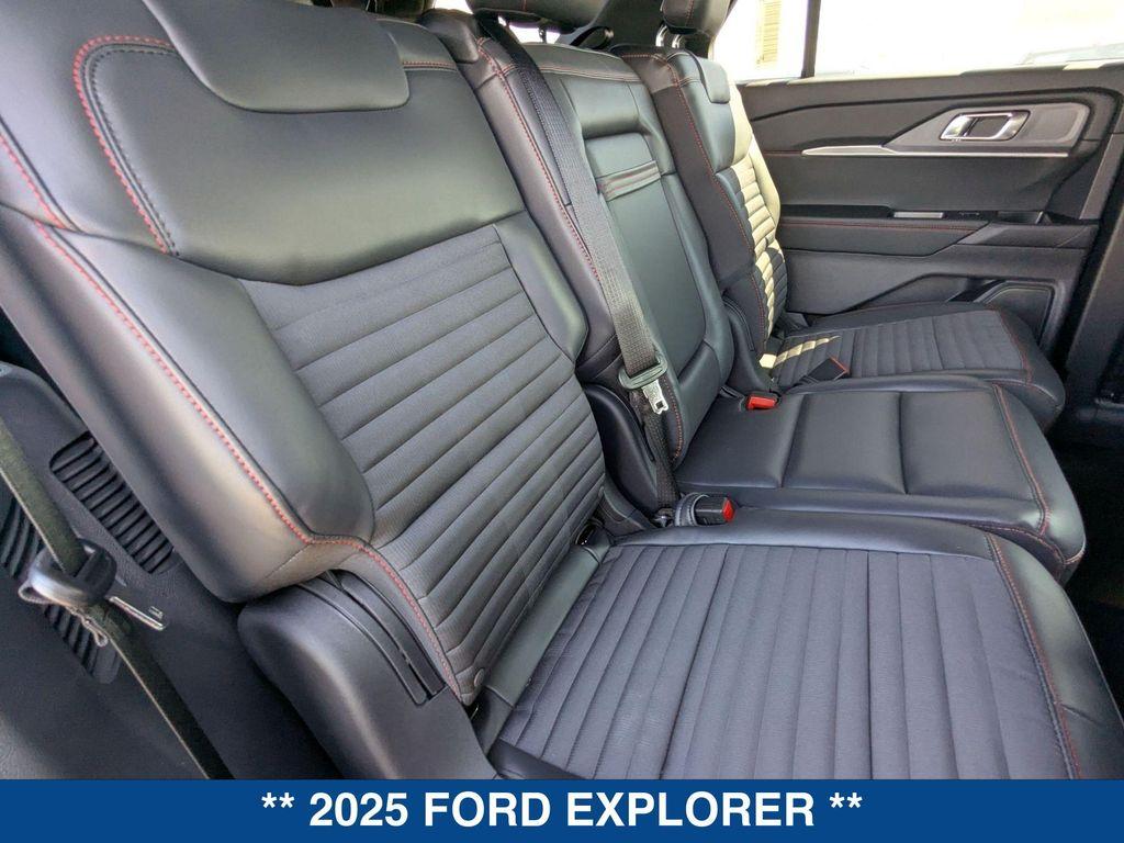 new 2025 Ford Explorer car, priced at $47,115