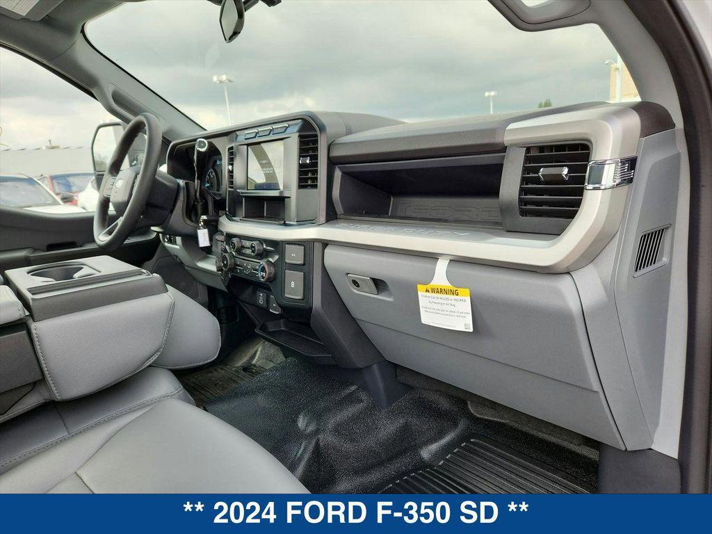 new 2024 Ford F-350 car, priced at $48,495