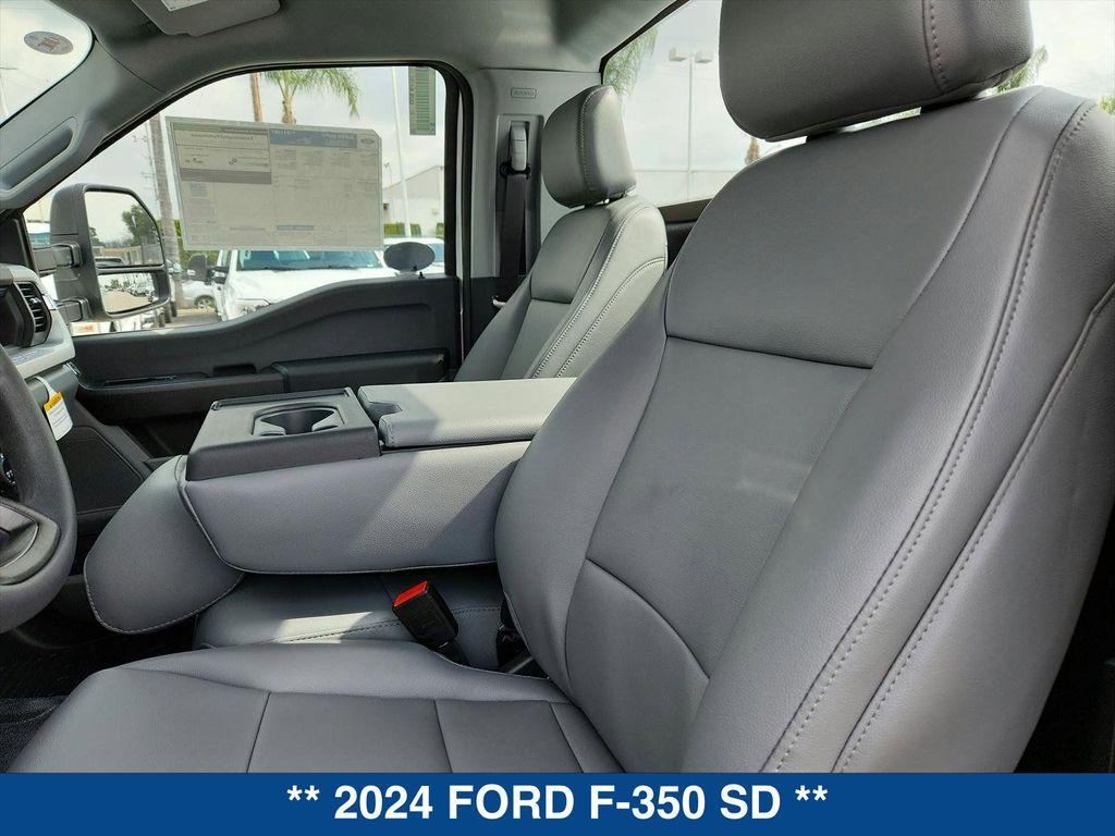 new 2024 Ford F-350 car, priced at $48,495