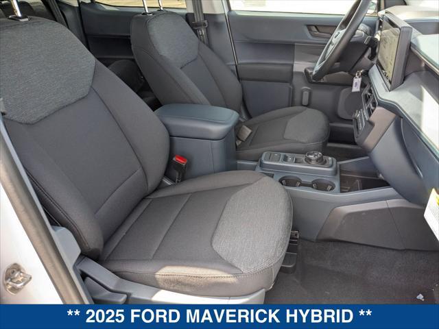 new 2025 Ford Maverick car