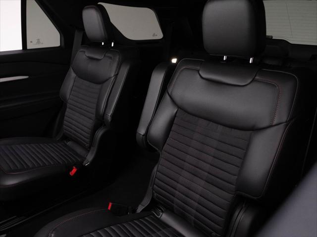 new 2025 Ford Explorer car