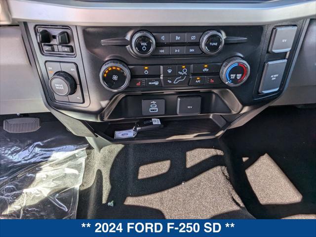 new 2024 Ford F-250 car, priced at $69,755