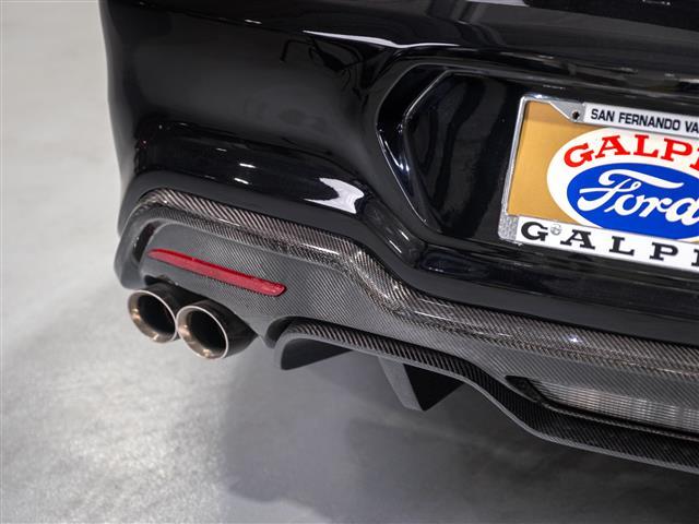 new 2017 Ford Mustang car