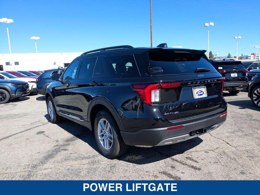 new 2025 Ford Explorer car, priced at $45,665