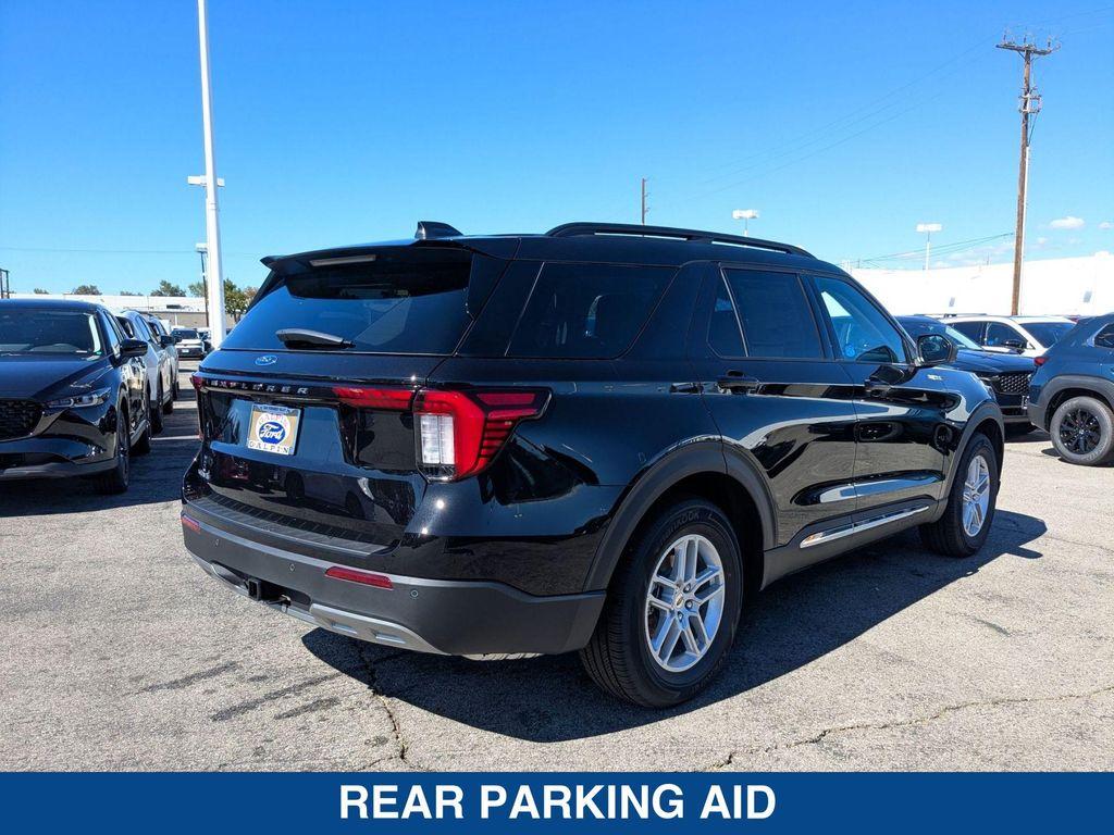 new 2025 Ford Explorer car, priced at $45,665