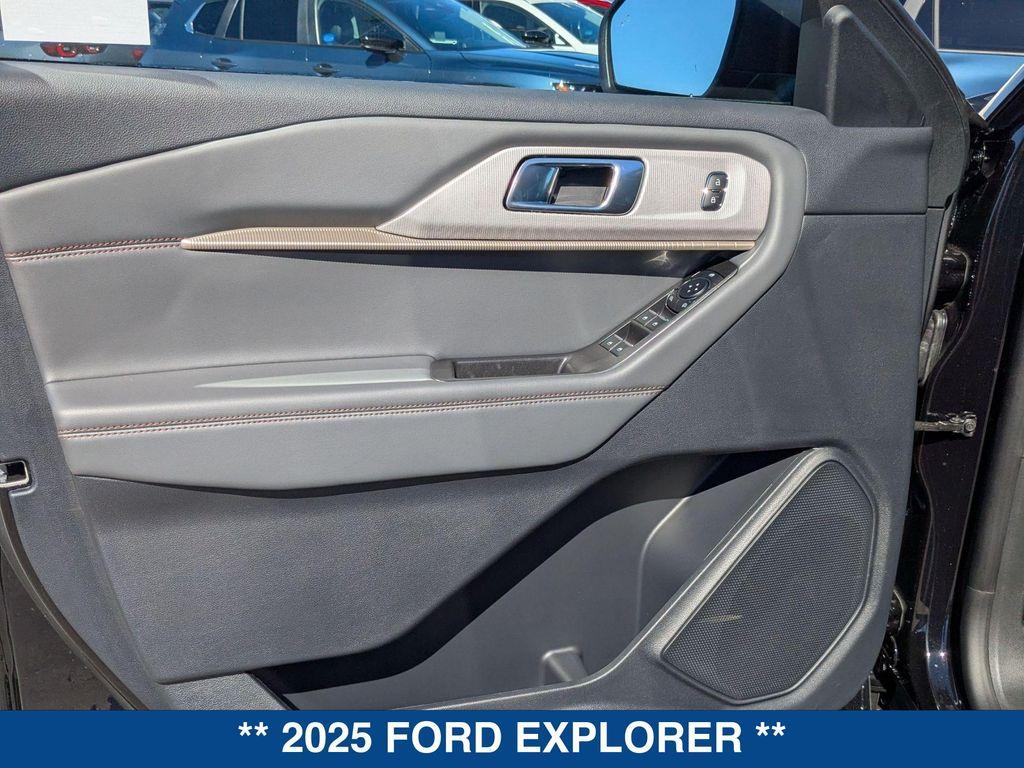 new 2025 Ford Explorer car, priced at $45,665