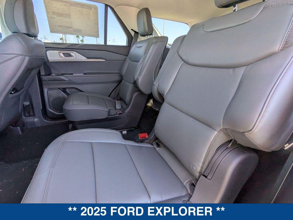new 2025 Ford Explorer car, priced at $45,665