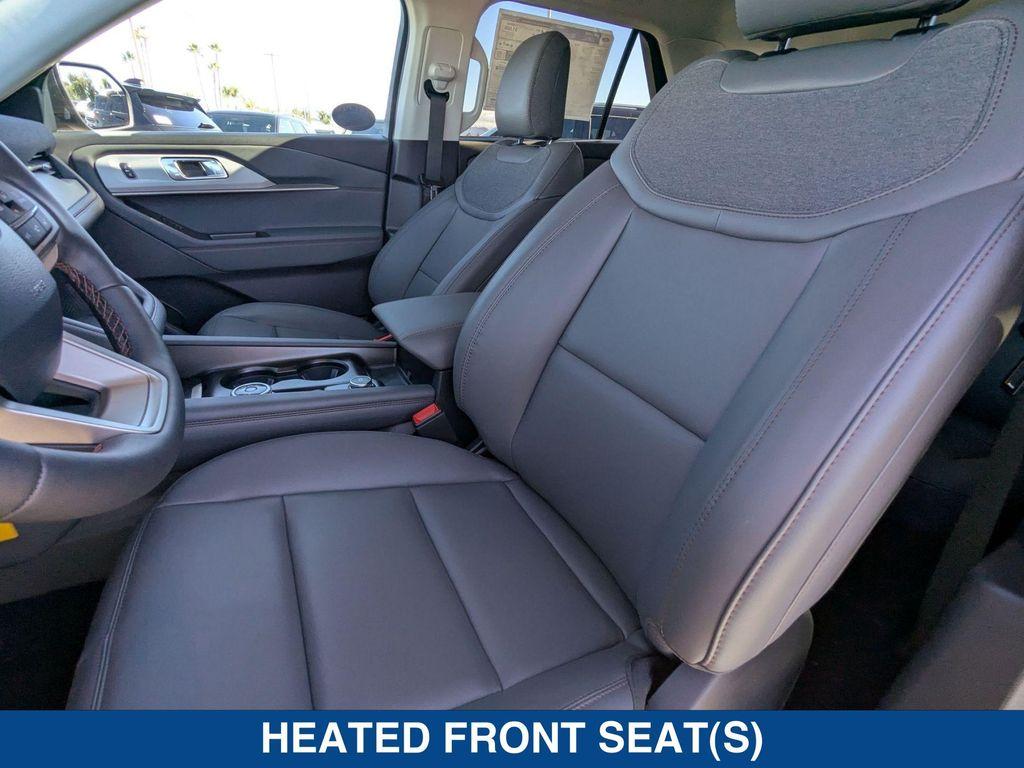 new 2025 Ford Explorer car, priced at $45,665