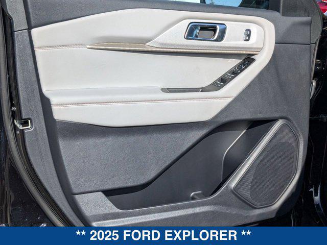 new 2025 Ford Explorer car, priced at $44,870