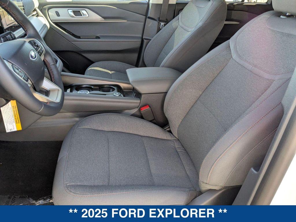 new 2025 Ford Explorer car, priced at $42,540
