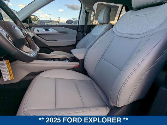 new 2025 Ford Explorer car, priced at $45,805