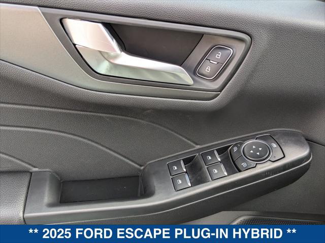 new 2025 Ford Escape car, priced at $39,590