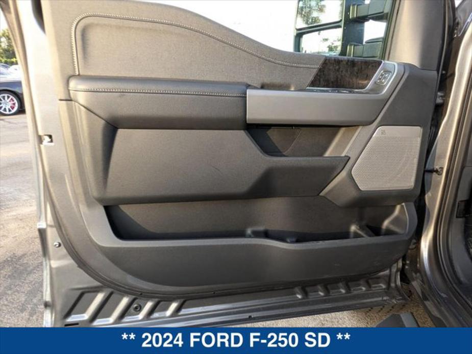 new 2024 Ford F-250 car, priced at $91,590