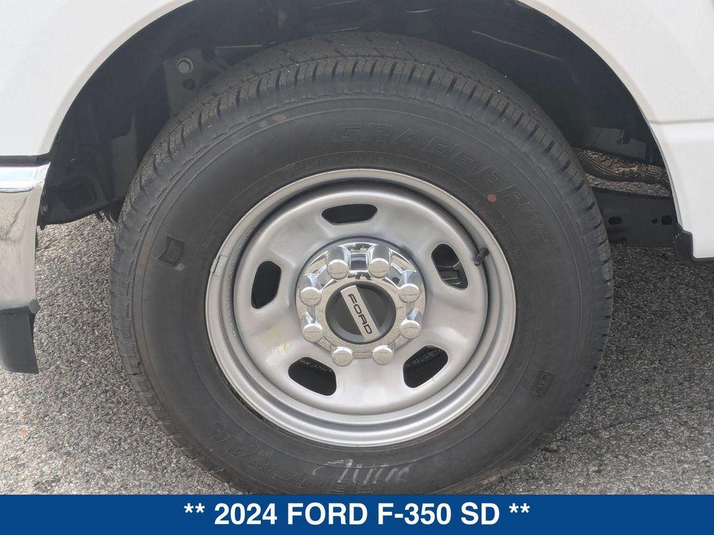 new 2024 Ford F-350 car, priced at $48,645