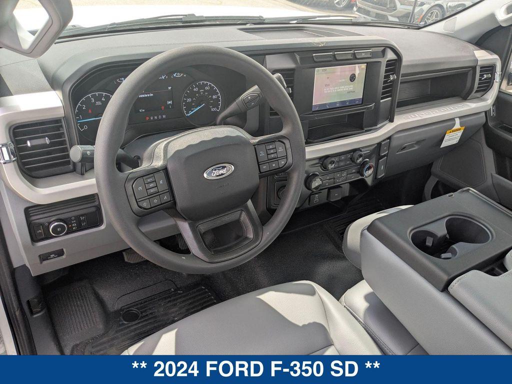new 2024 Ford F-350 car, priced at $48,645