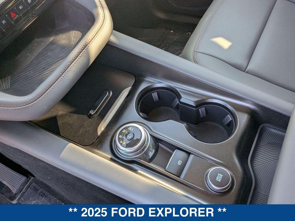 new 2025 Ford Explorer car, priced at $45,190