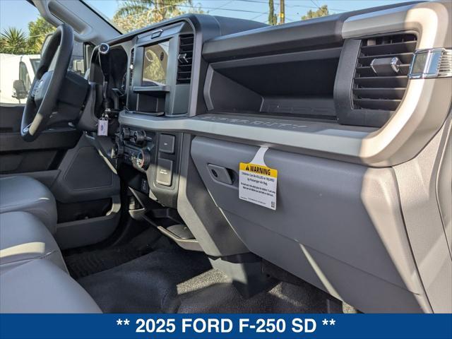 new 2025 Ford F-250 car, priced at $47,615