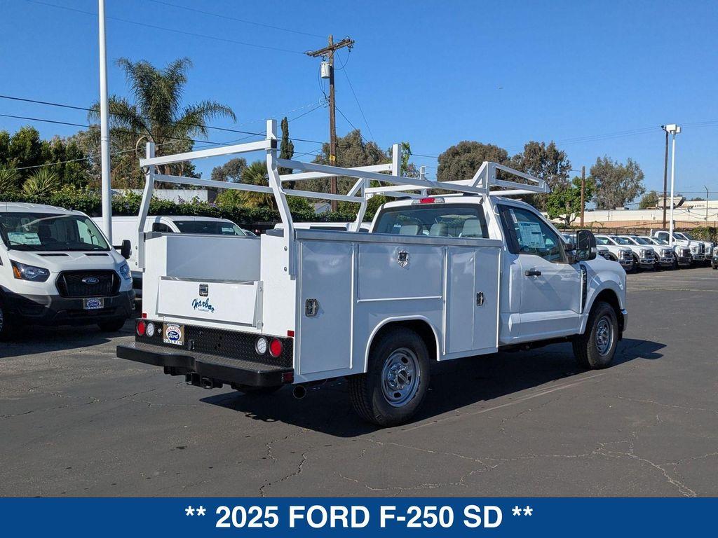 new 2025 Ford F-250 car, priced at $47,615