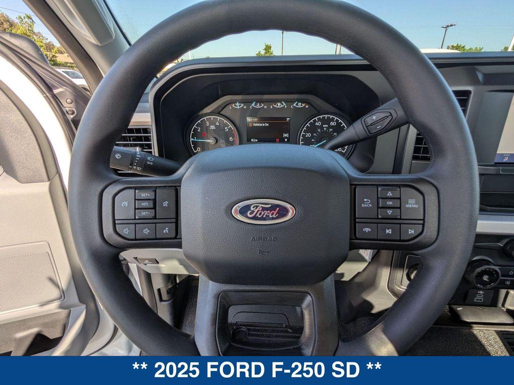 new 2025 Ford F-250 car, priced at $47,615