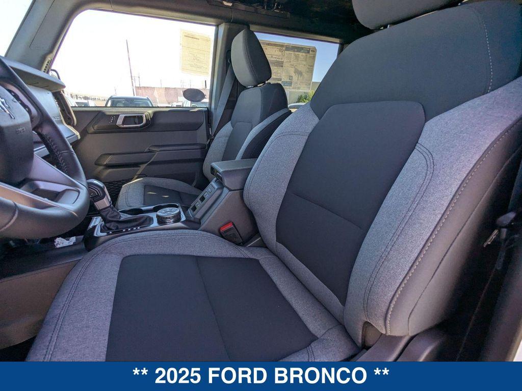 new 2025 Ford Bronco car, priced at $47,970