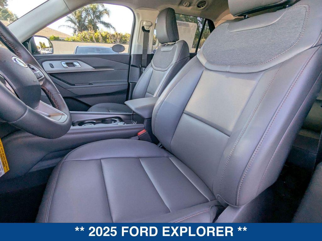 new 2025 Ford Explorer car, priced at $45,665