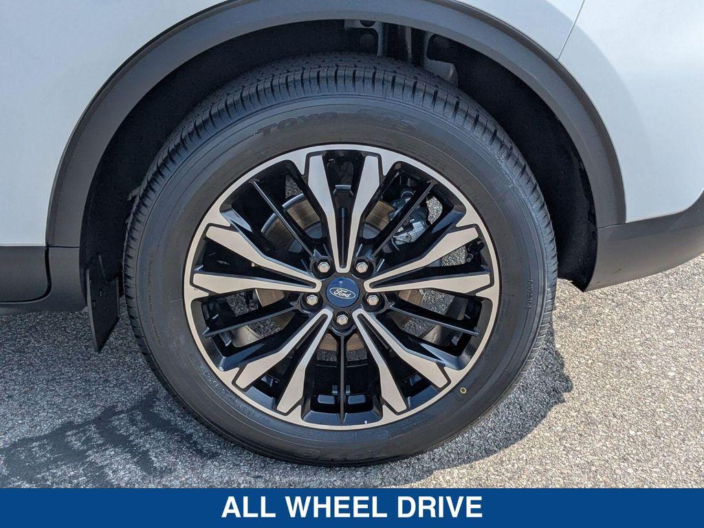 used 2022 Ford Escape car, priced at $23,875