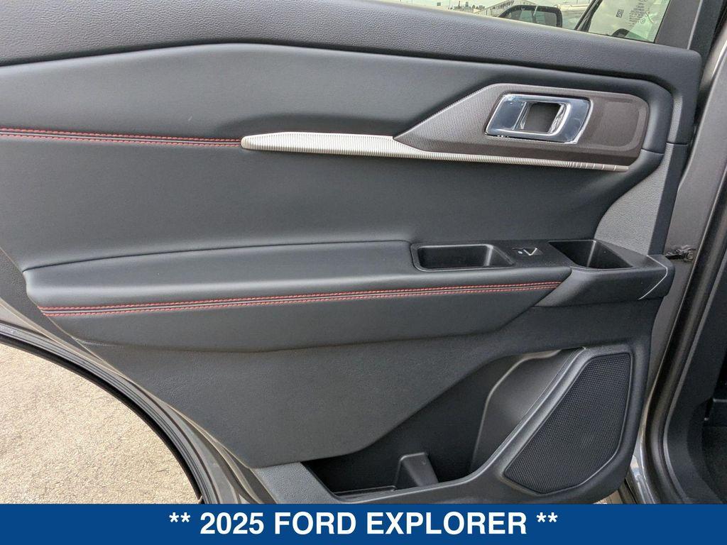 new 2025 Ford Explorer car, priced at $47,115